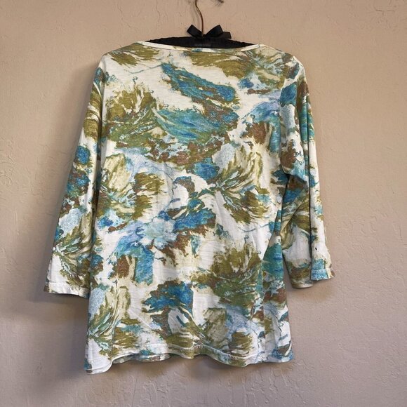 C.M.C by Color Me Cotton Small Asymmetric Neck Printed 3/4 Sleeve Top Green - Picture 2 of 7